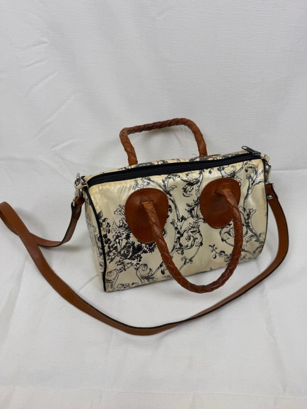Vintage Nordic House Designs Toile Oilcloth Doctor Bag Satchel Crossbody USA